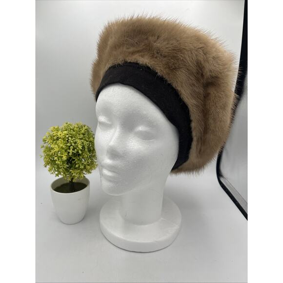Vintage Real Fur Hat Tan Brown Womens 1950s 1960s Striped Lining Winter Cap main image 5